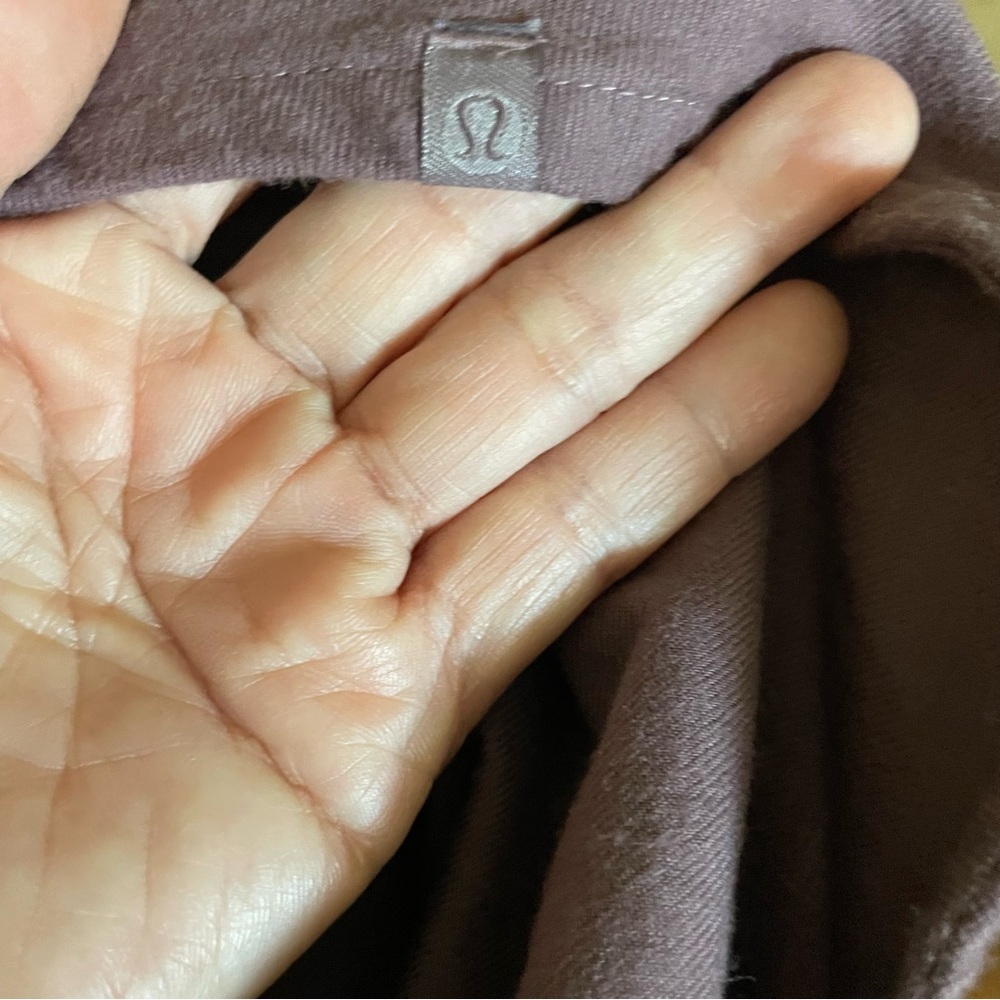 Lululemon Purple long sleeve Shirt size 2 - Picture 3 of 5